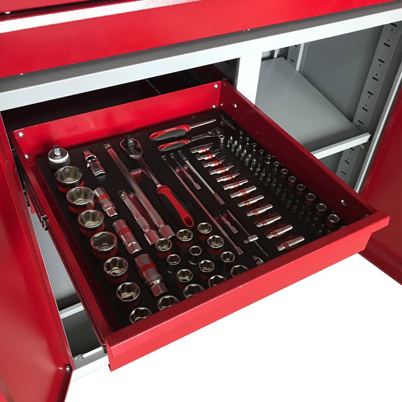 ���� ����� Universal