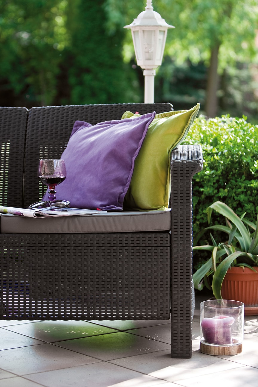 Диван пластиковый Корфу Макс (Corfu love seat max) коричневый (производство Россия) Диван пластиковый Корфу Макс (Corfu love seat max) коричневый (производство Россия)
