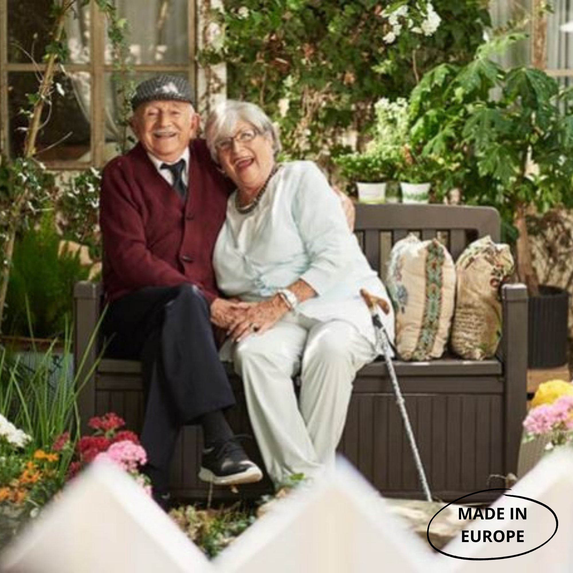 ������ ����� ���� (Patio Bench)